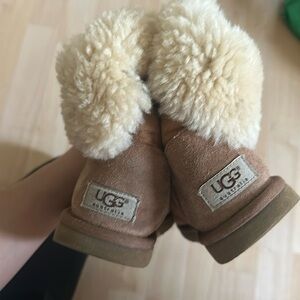 Ugg suede boots